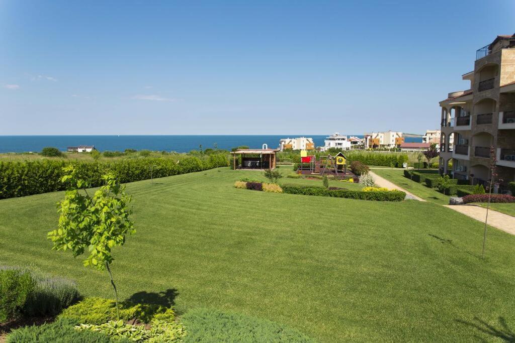 Студио Atia Resort Chernomorets Exterior foto